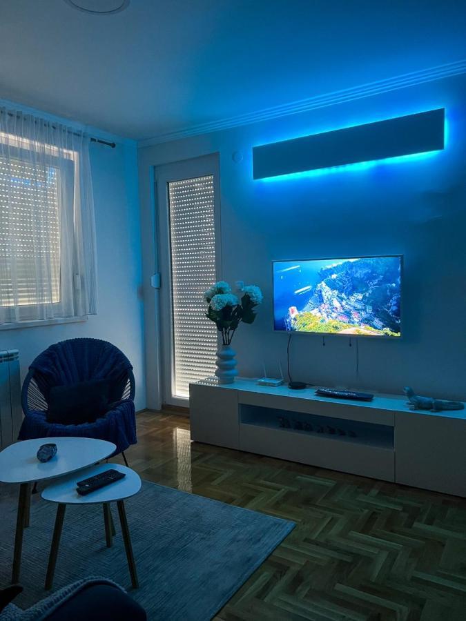 Apartman Ml Lukavica Екстериор снимка