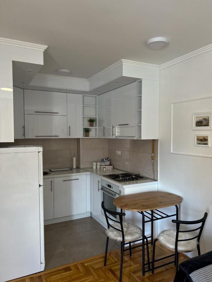 Apartman Ml Lukavica Екстериор снимка
